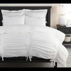POTTERY BARN Ruched Cotton Duvet Cover & Shams
